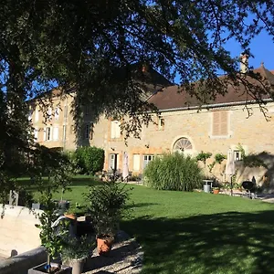 Des Contamines Bed & Breakfast Cremieu
