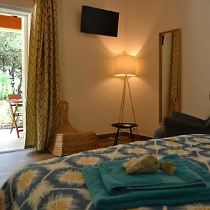 La Romagnolette Bed & Breakfast Saint-Restitut